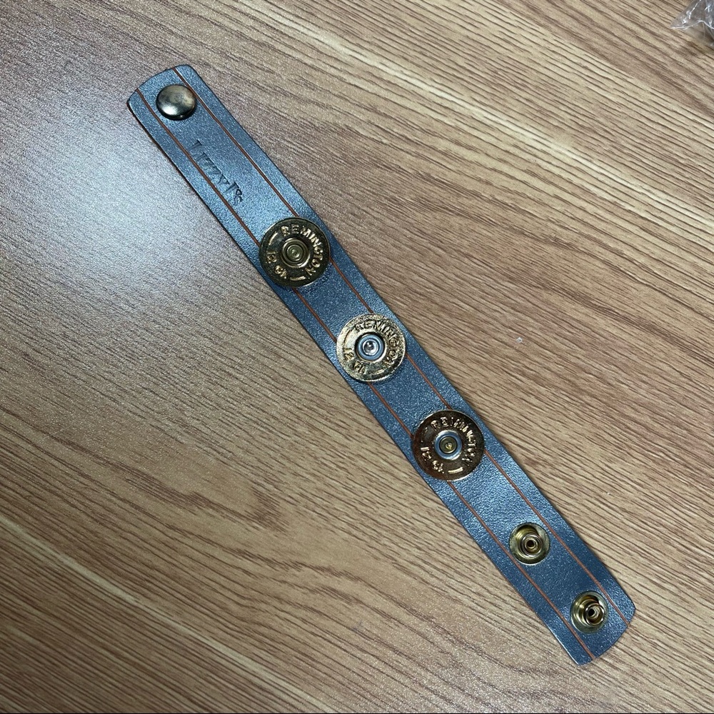 Lizzy J’s Leather Remmingtion Snap Closure Bracelet